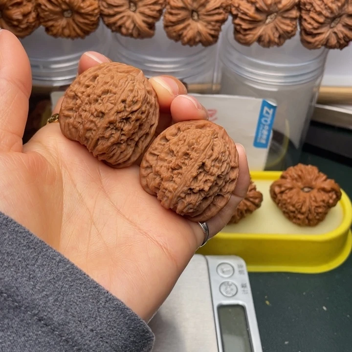 文玩核桃吊坠38尺拉丝小奥迪高炮