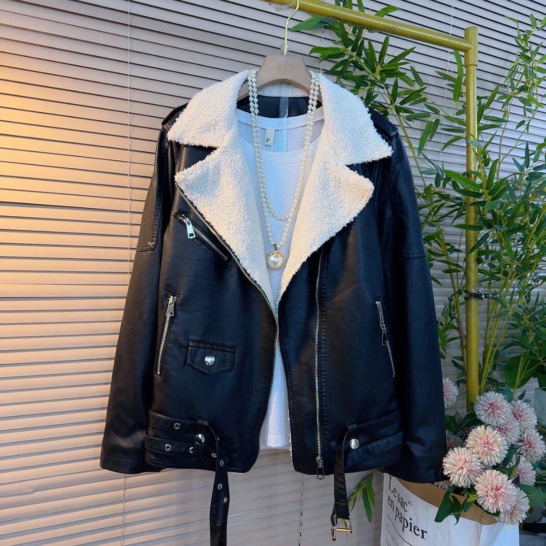 1025胖mm欧货时尚价格款水洗PU皮环保毛加棉设计感洋气百搭外套