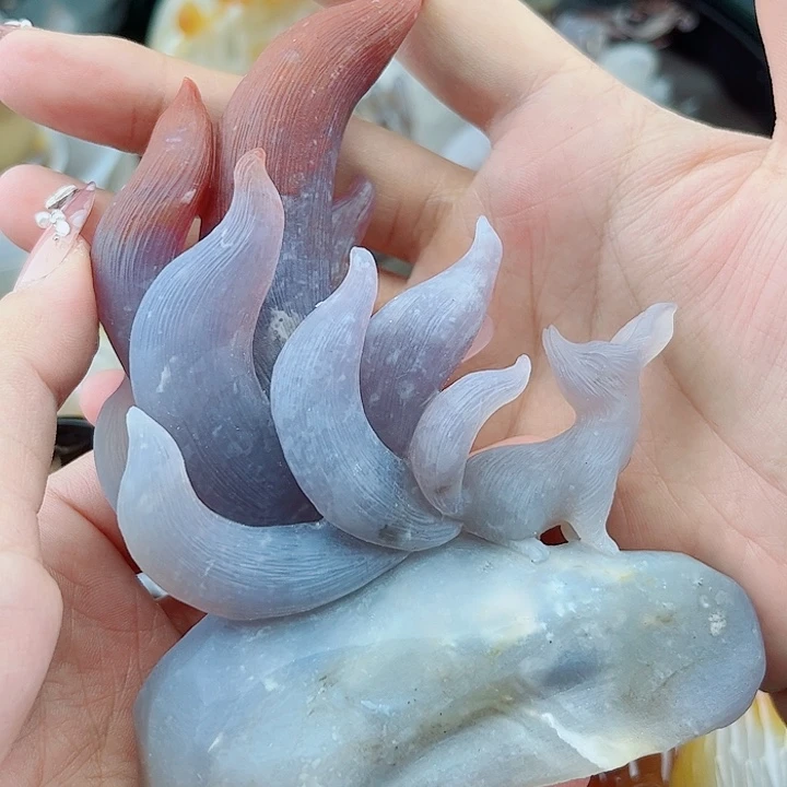 玉***爱未镶嵌石英质玉手饰