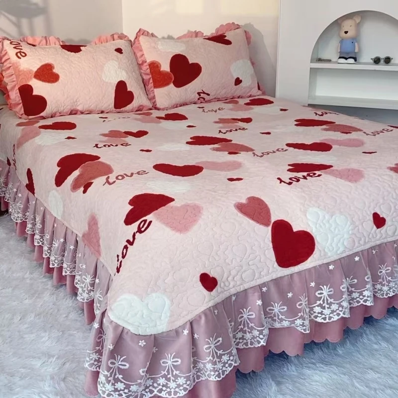 《心心相印》加厚 宝宝绒 夹棉 双层刺绣蕾丝花边床盖 防滑