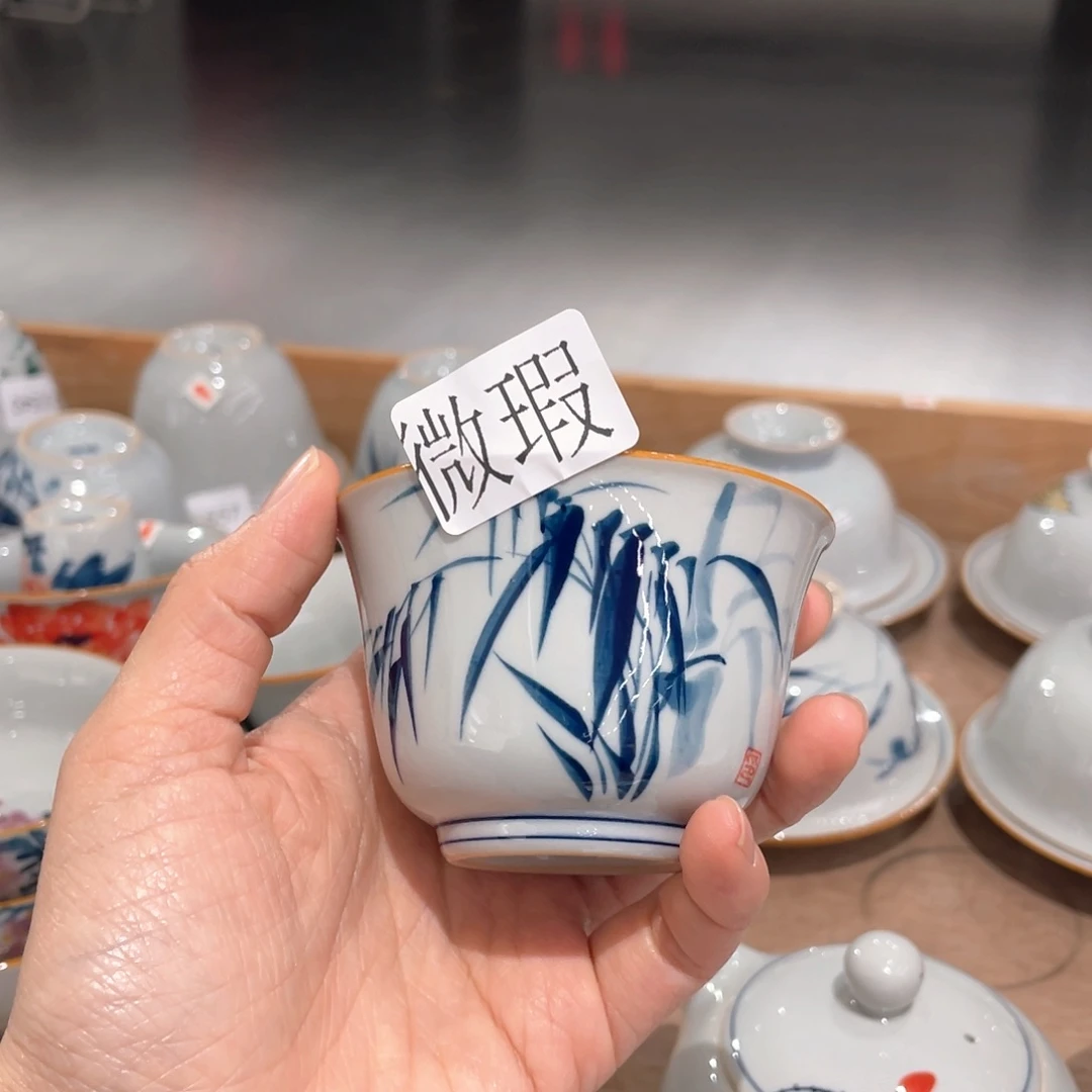 釉下彩纯手绘有瑕