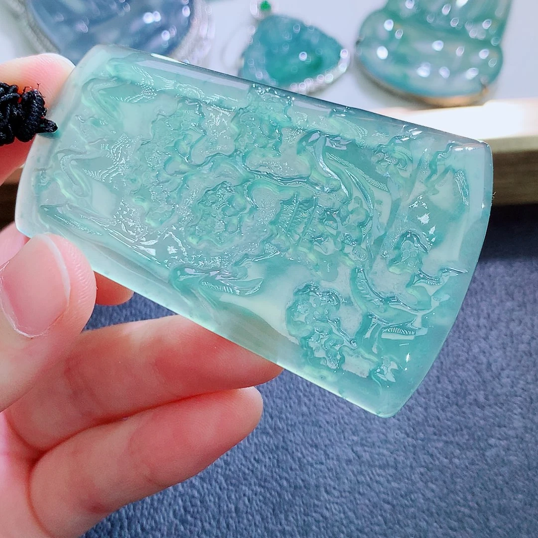 颈饰未镶嵌翡翠翡翠