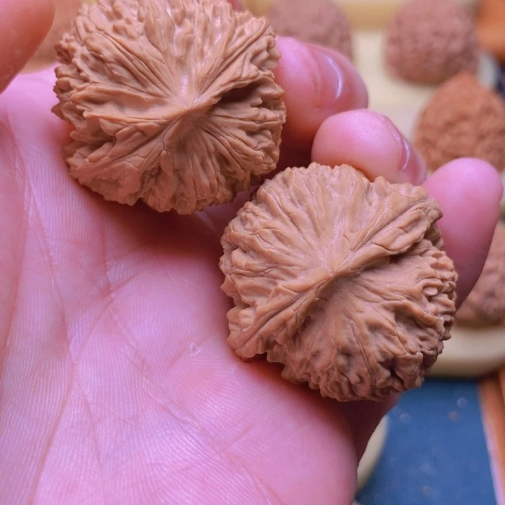 把件文玩核桃37全品野生疆王