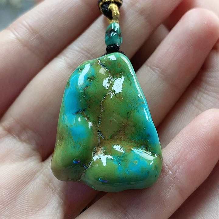 未镶嵌绿松石珠宝奇石