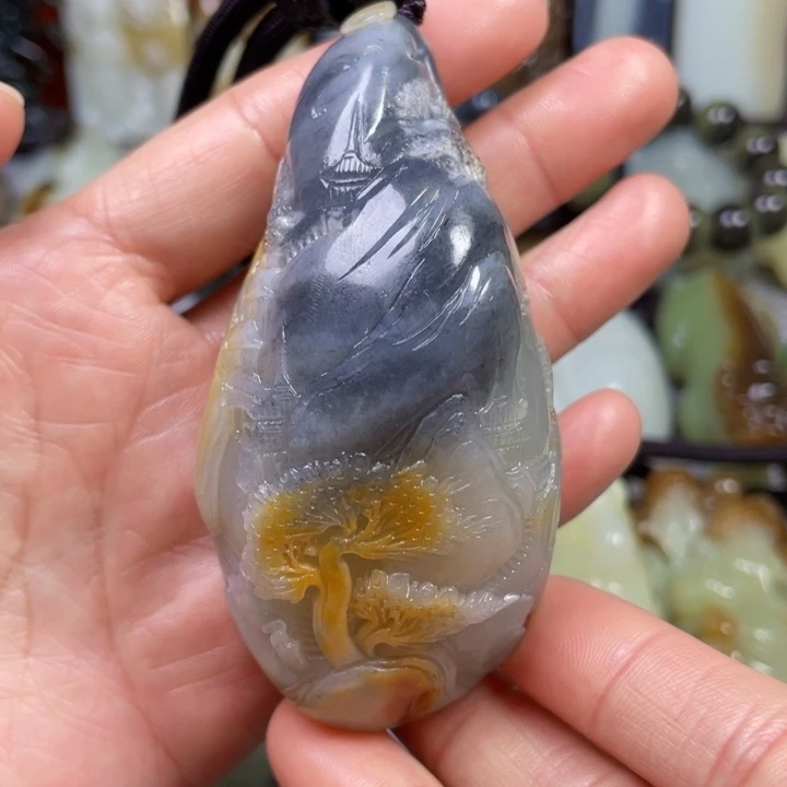 和田玉未镶嵌挂件