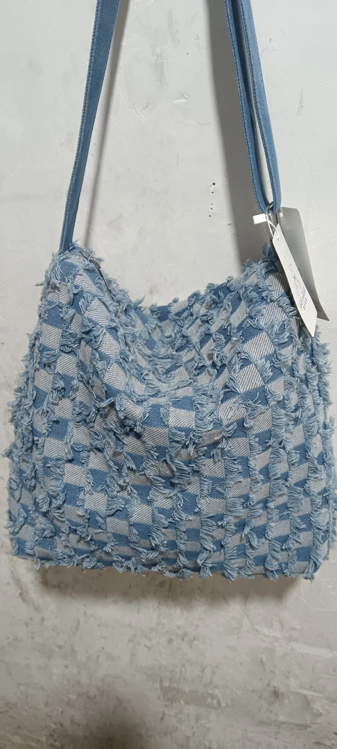 女士牛仔大包单肩斜挎，牛仔大包