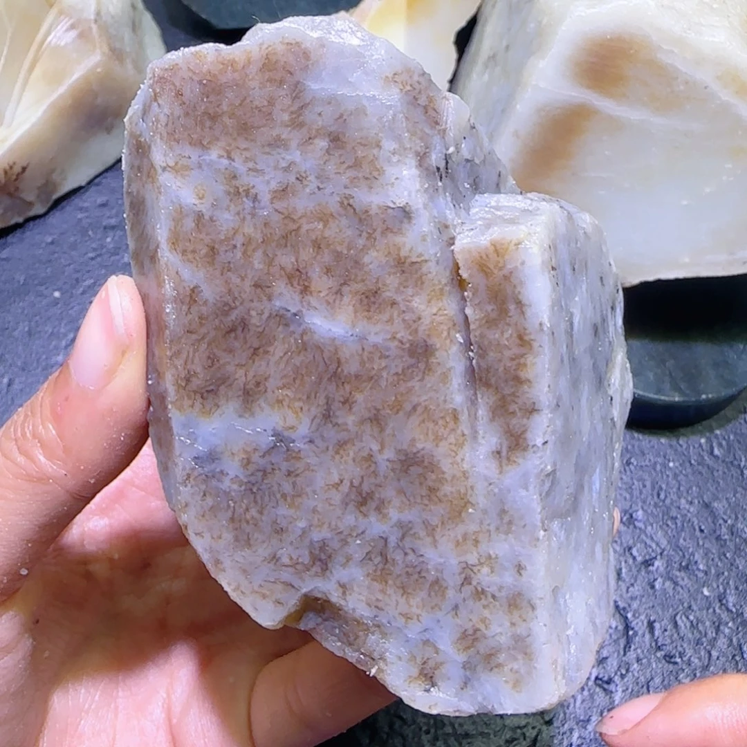 和田玉未镶嵌珠宝半成品