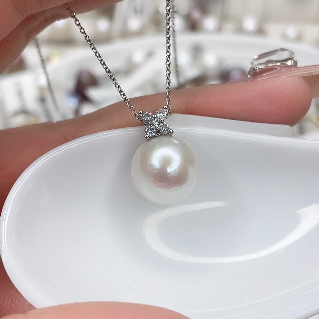 淡水珍珠吊坠(赠链)未镶嵌