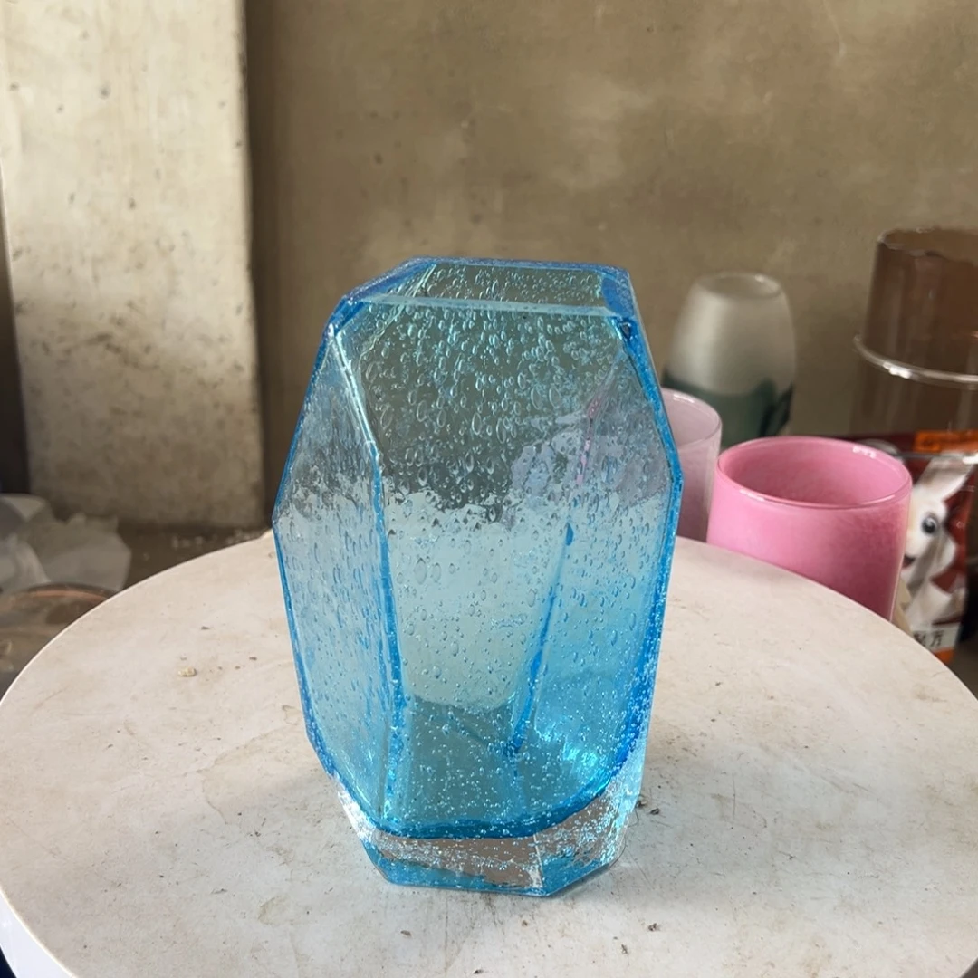 弘扬琉璃花器微瑕高度20