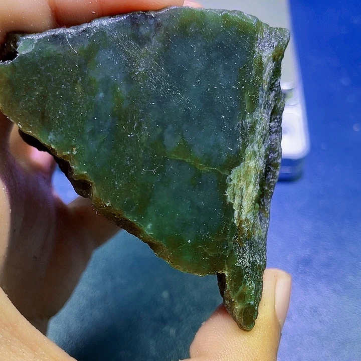 未镶嵌和田玉（糖玉）珠宝半成品