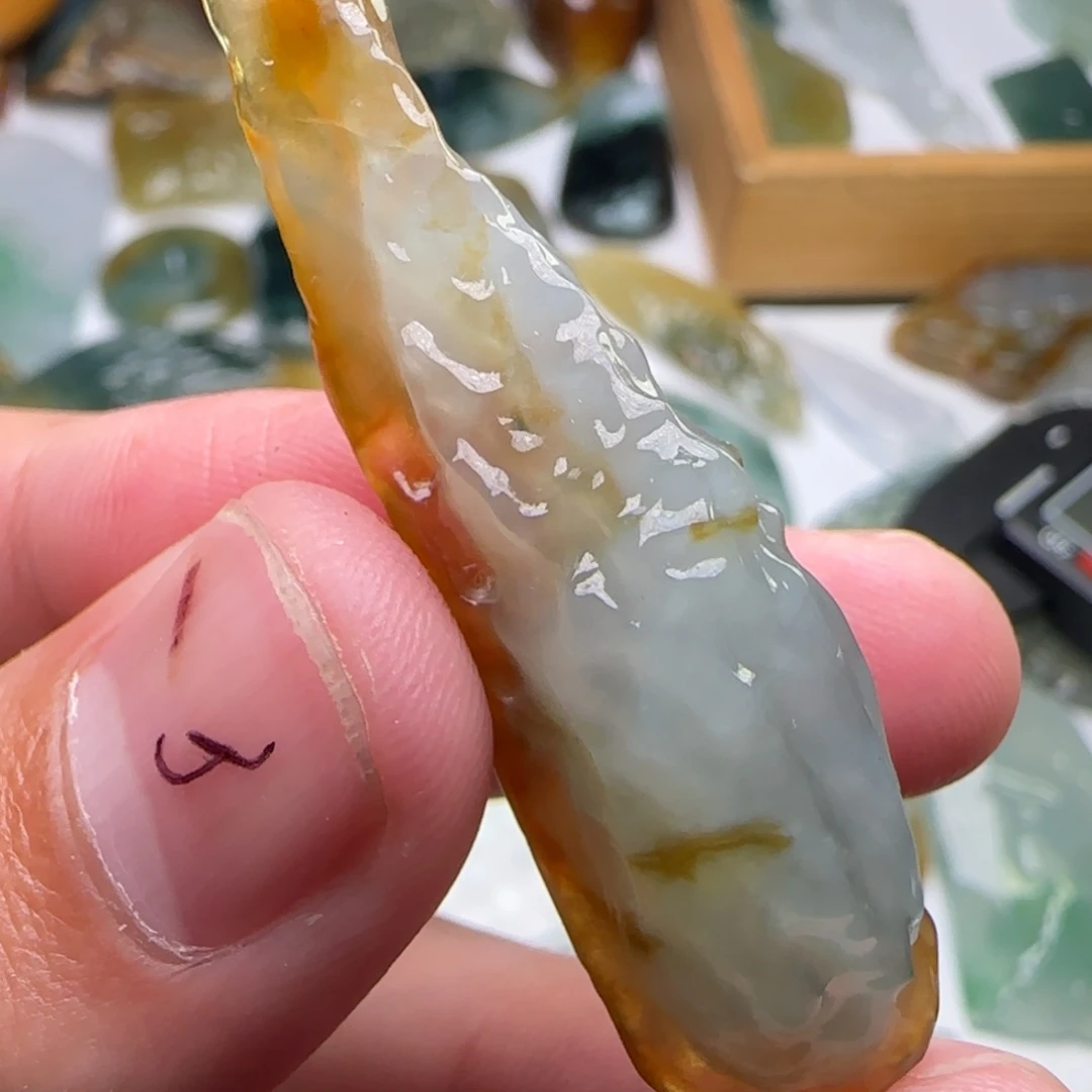 定制翡翠未镶嵌不包工