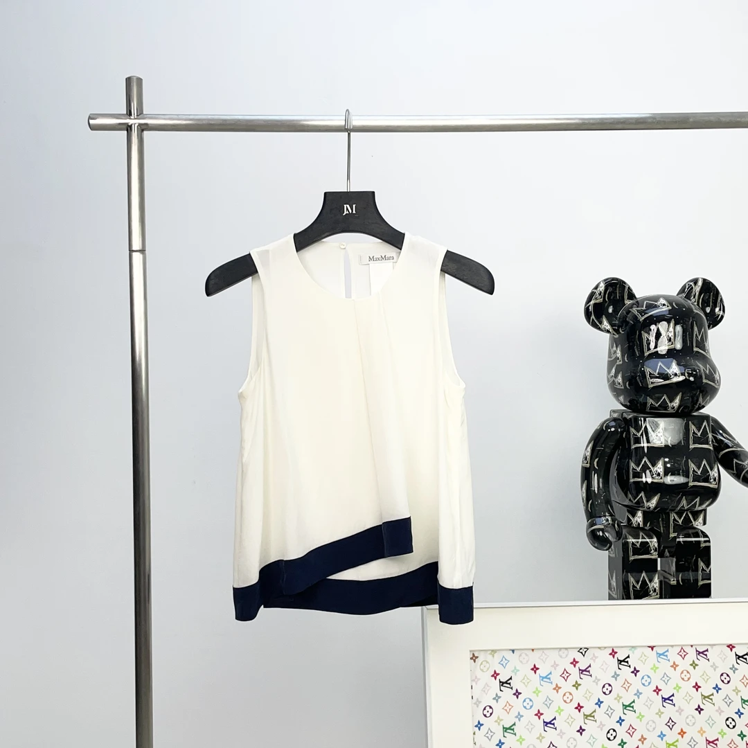 99新 MaxMara 1004/Max Mara 米白桑蚕丝无袖背心/38码