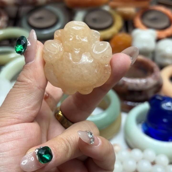 石英岩玉合金颈饰