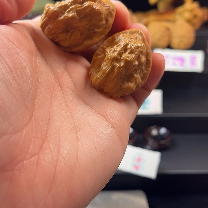 吊坠文玩核桃化石