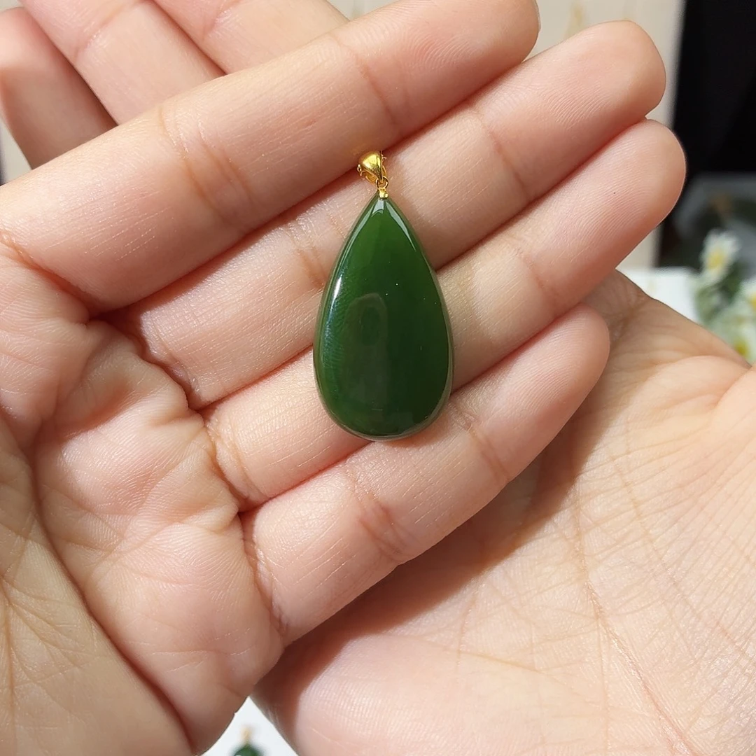 吊坠(赠链)18K金镶嵌和田玉（碧玉）