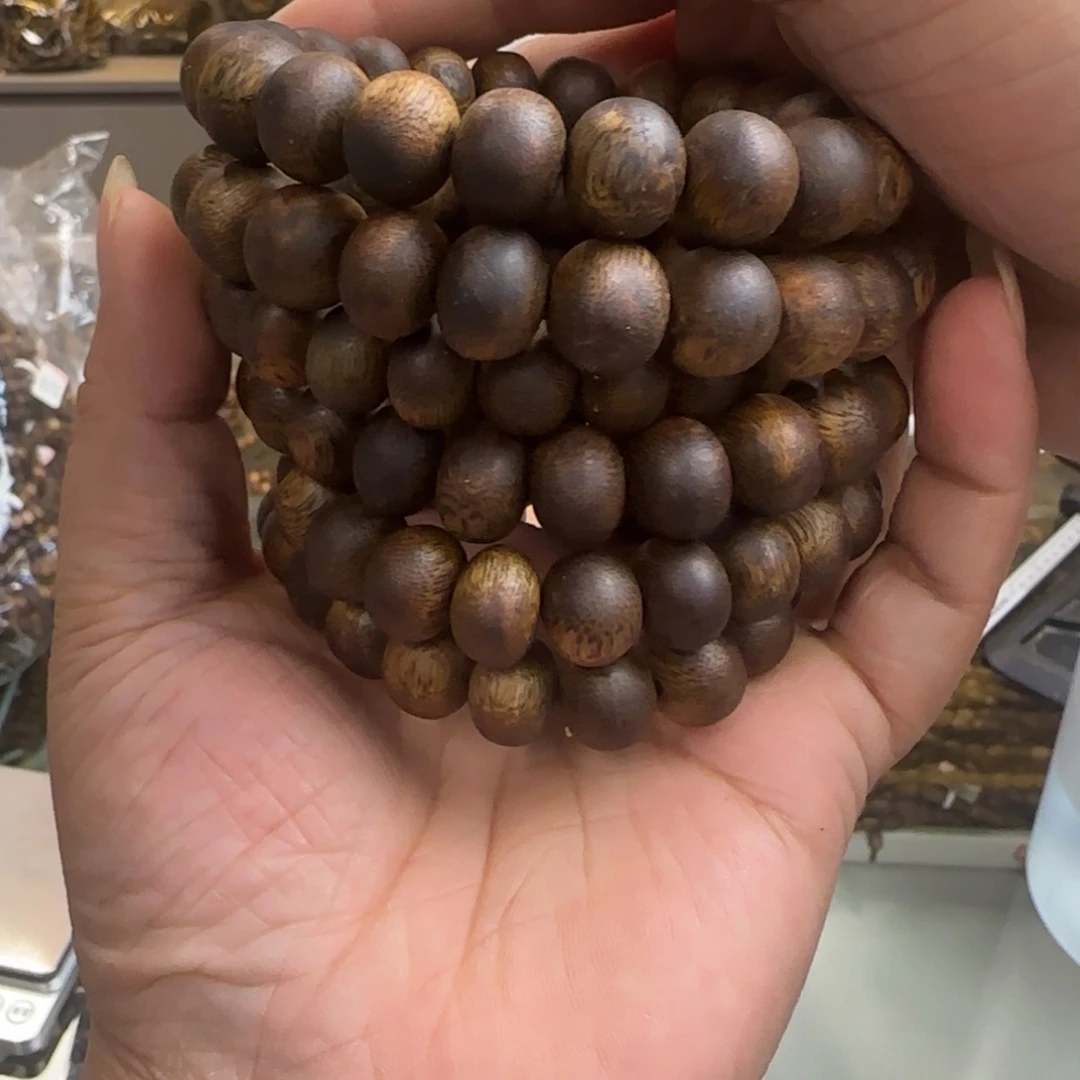 沉香手串多样性发1条乌身虫漏高货10克