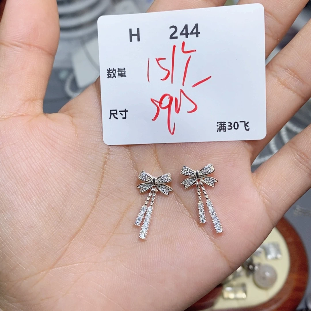 银S925镶嵌颈饰水晶H244