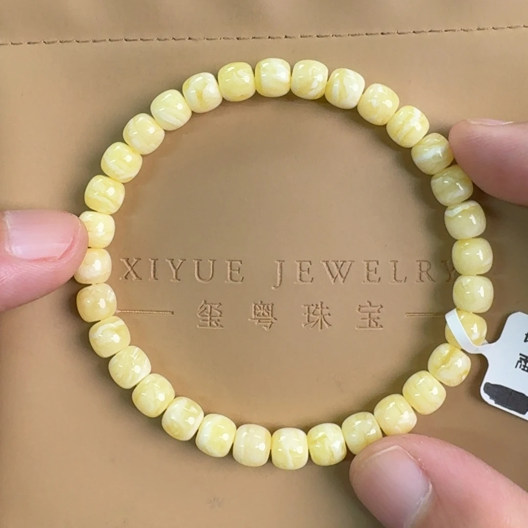 琥珀未镶嵌裸石14900000000