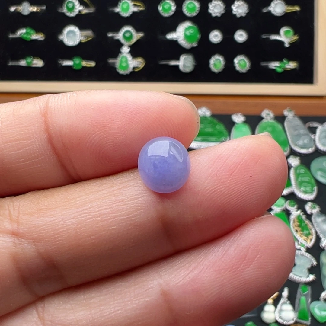 翡翠未镶嵌颈饰蛋8.3