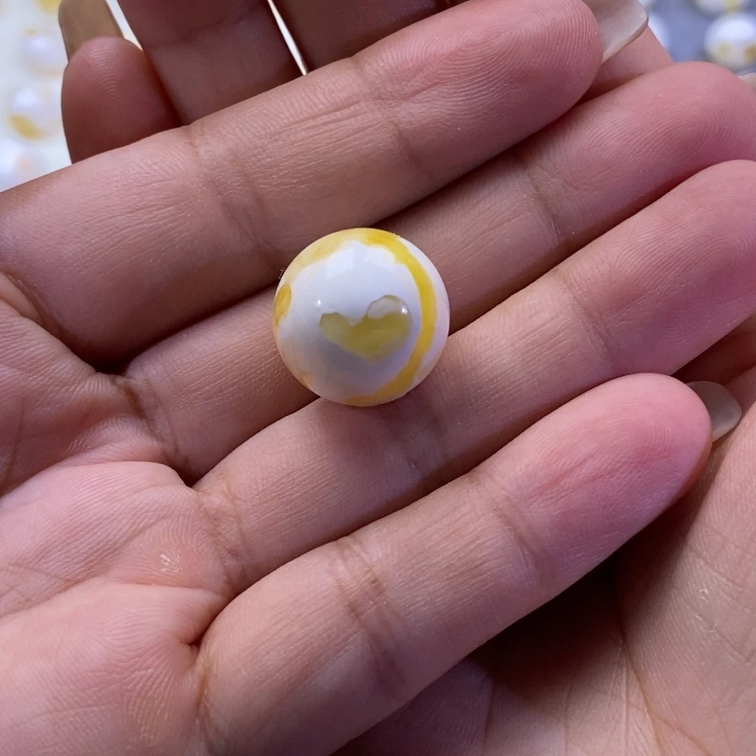 松***月琥珀未镶嵌珠宝奇石