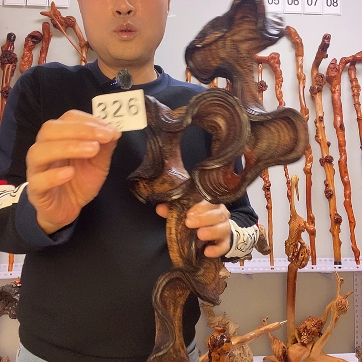 牛***忙大叶紫檀（黑酸枝木类）