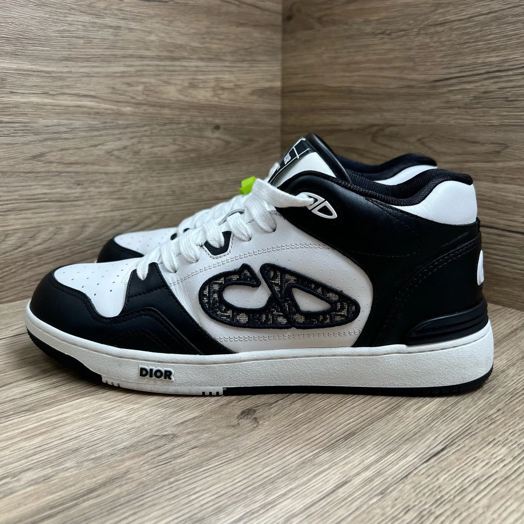99新 DIOR/迪奥 Dior 迪奥 B57 黑白CD板鞋 42码/98新