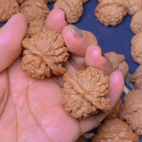 【闪购商品】文玩核桃吊坠四座楼37