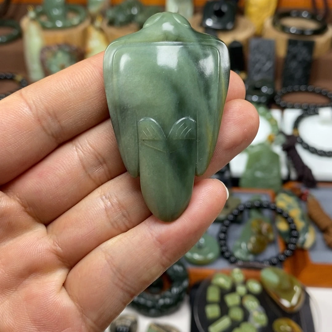 岫岩河磨玉（透闪石质玉）未镶嵌吊坠(赠链)