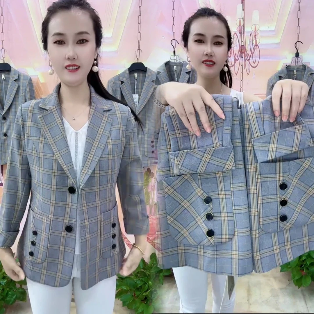 2025西装新款方格外套气质洋气西服时尚短款上衣修身条纹1天发货