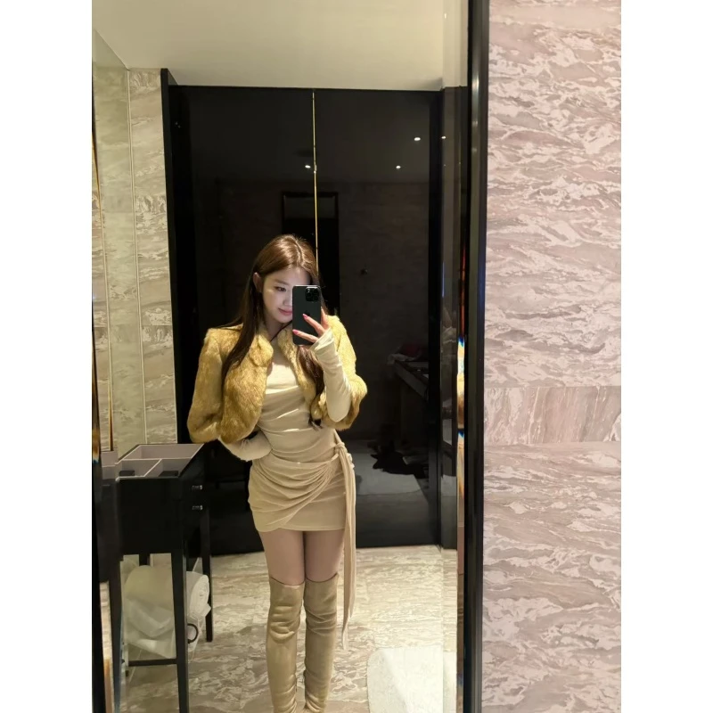 一只雪雪【江南区贵妇】新款秋冬气质温柔名媛风短款中袖皮草外套