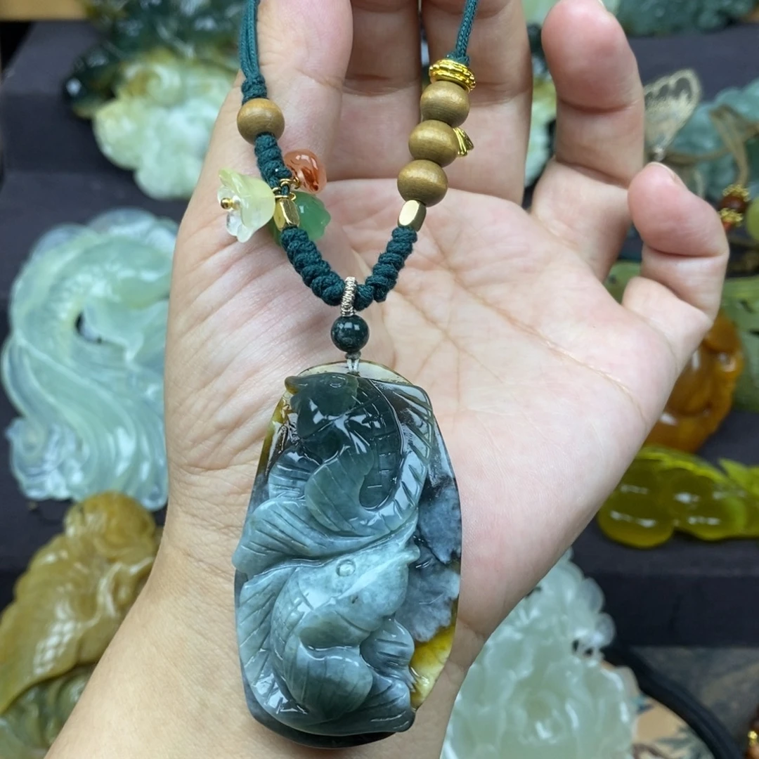 蛇纹石玉未镶嵌吊坠(赠链)