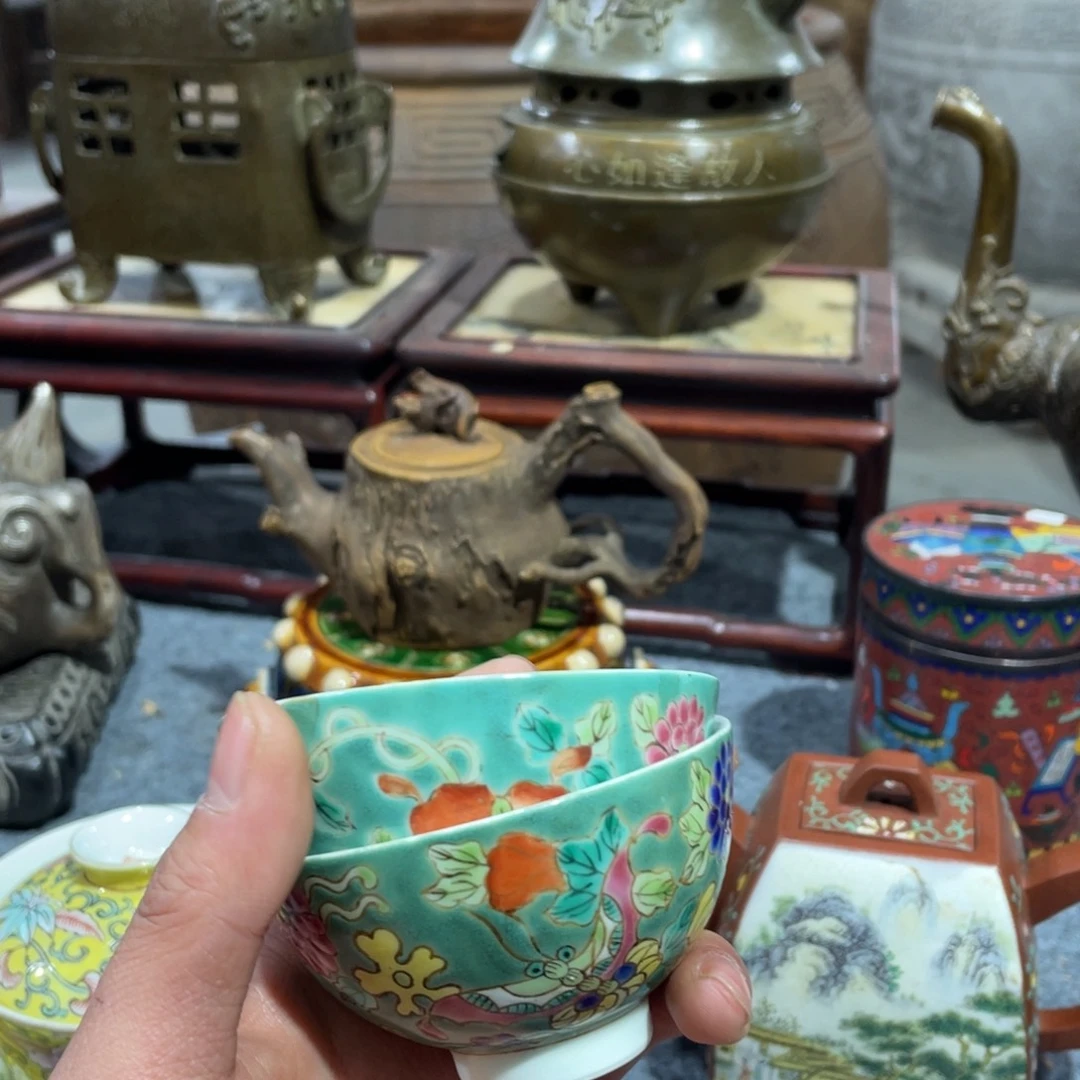 1***0陶瓷一个人在外面玩吗