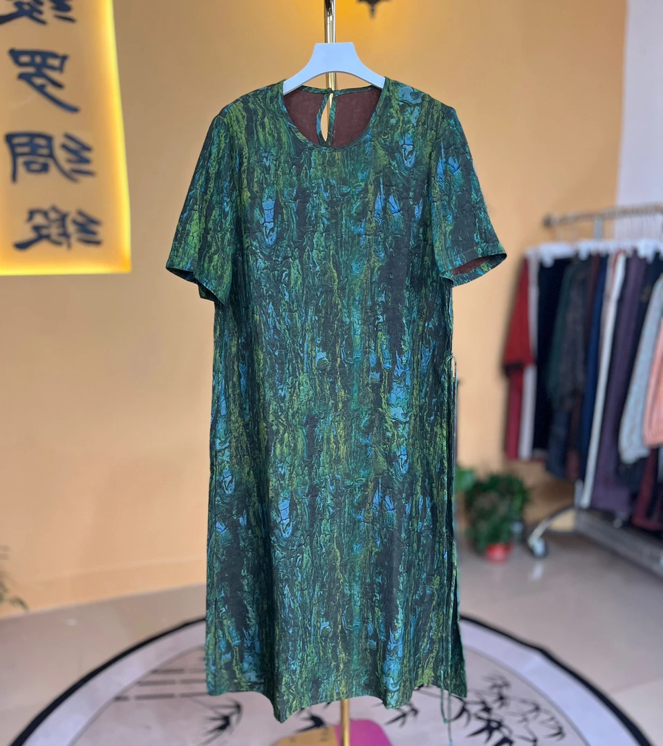 188高端妈妈装连衣裙大妈重磅提花花螺显瘦立领套头裙子气质