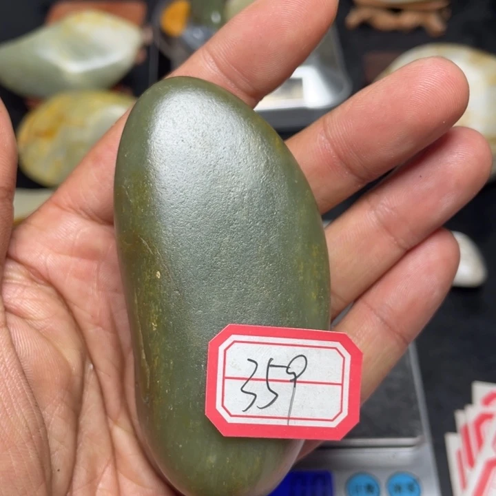 颈饰未镶嵌和田玉359
