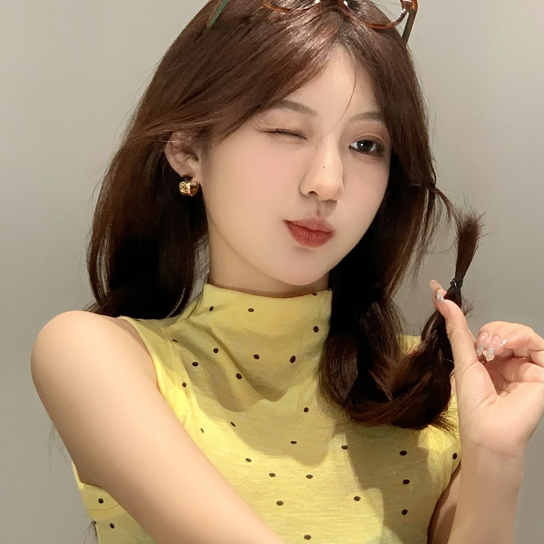 FULL GIRLISH耳环02544金色圈圈字母耳钉耳饰