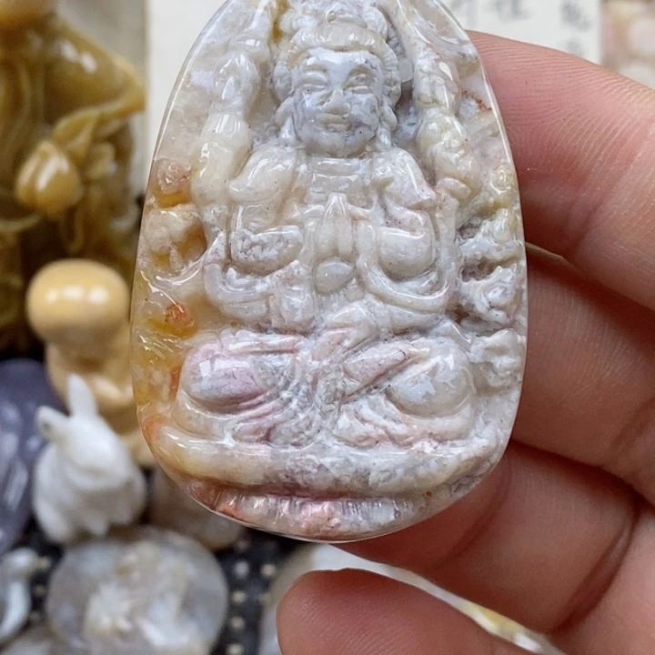 颈饰未镶嵌硅化珊瑚（珊瑚玉）游****?