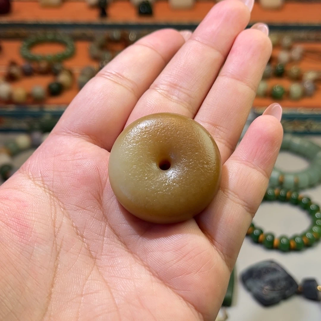 颈饰未镶嵌和田玉?*G