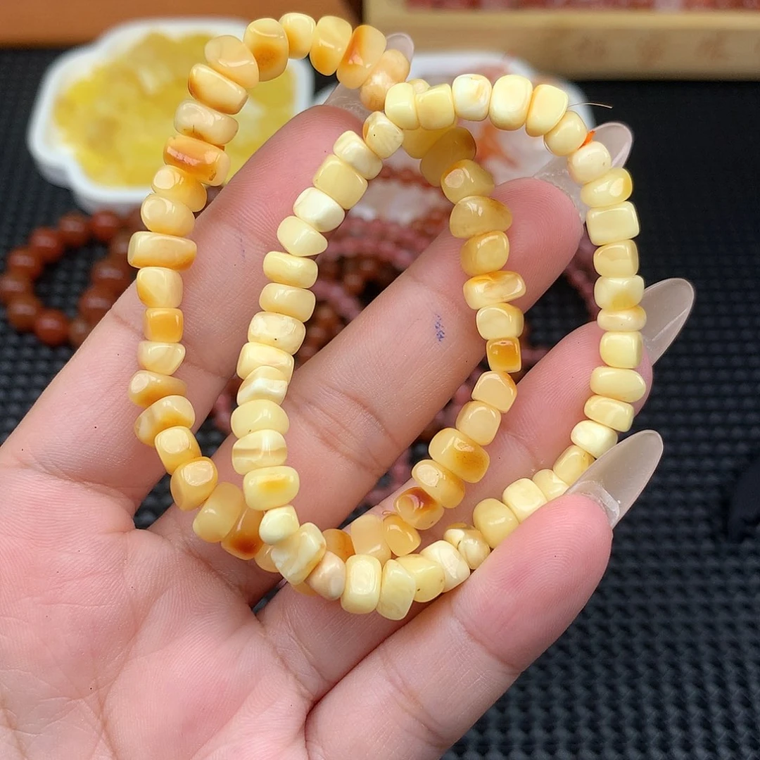 蜜蜡未镶嵌吊坠(不含链)多样性