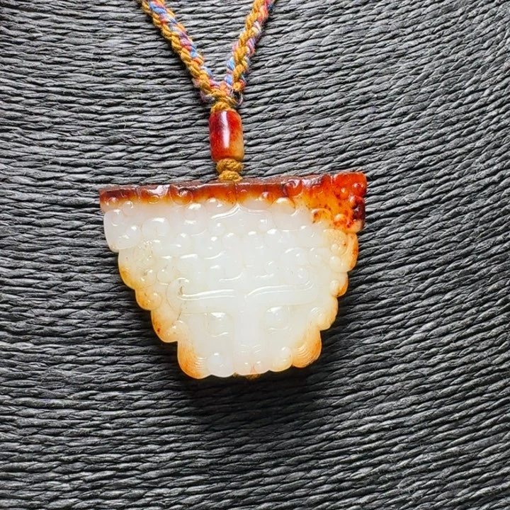 和田玉（糖玉）挂件未镶嵌