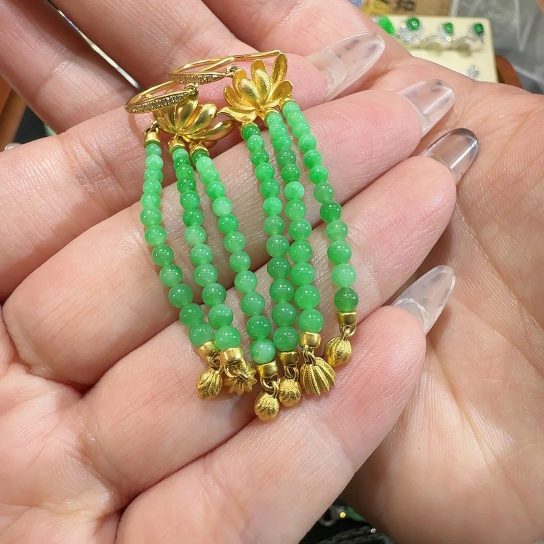 【闪购商品】18K金镶嵌翡翠耳饰