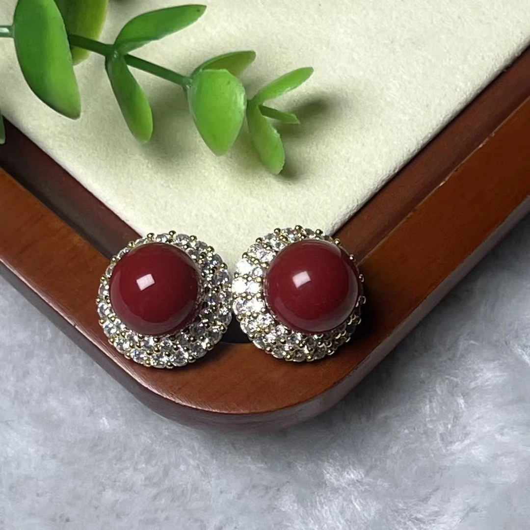 高端精品AK牛血红耳环S47