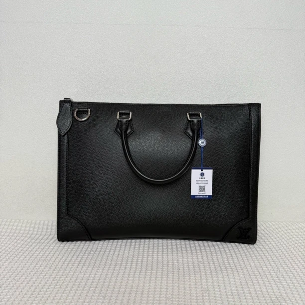 99新 LouisVuitton/路易威登 5907/男士时尚芯片款黑色全皮公文包