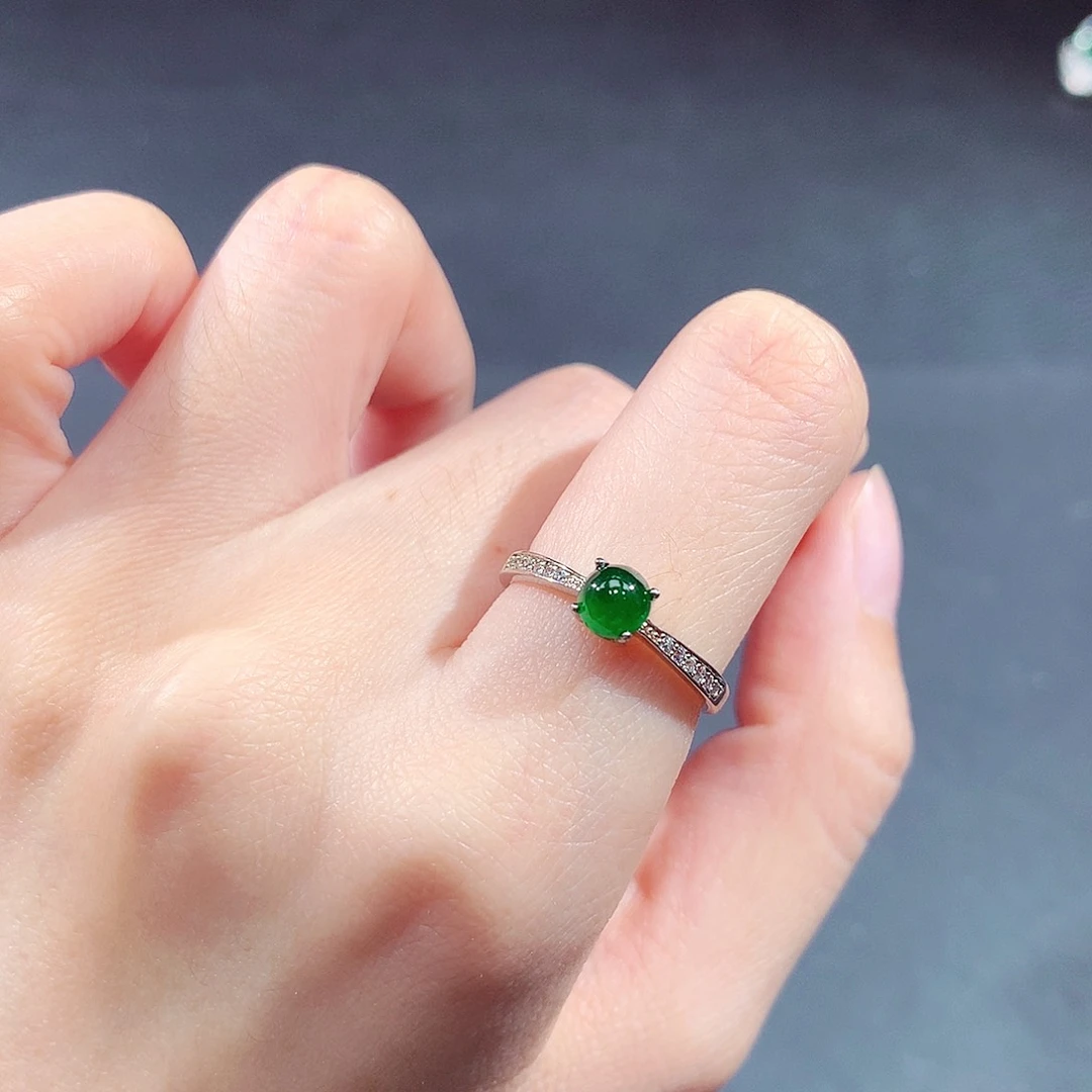 未镶嵌戒指翡翠翡翠