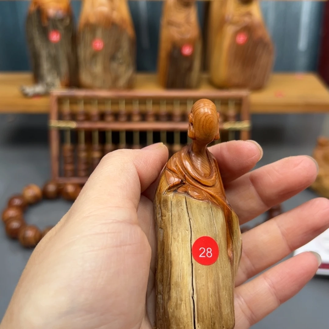 狗***猫木崖柏木摆件手把件