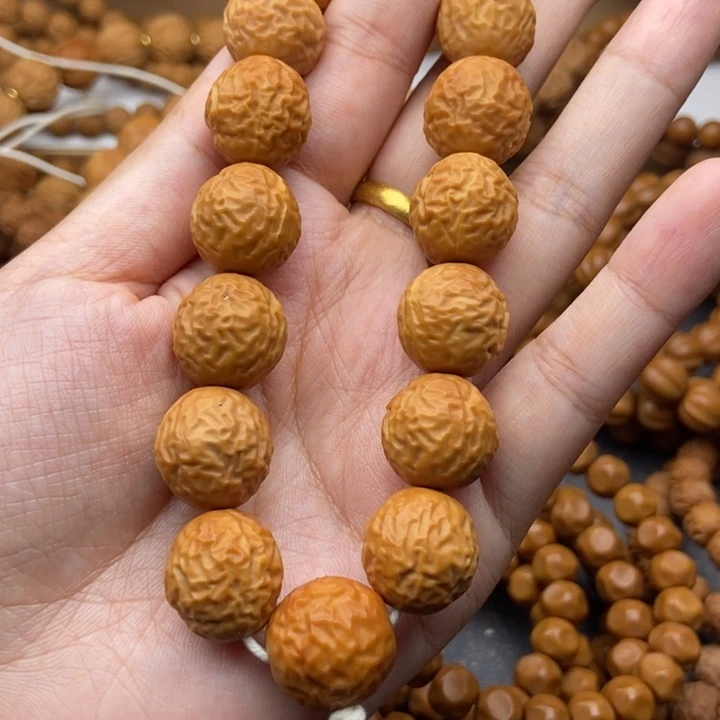 吊坠猴头核桃16大枣手持漏眼