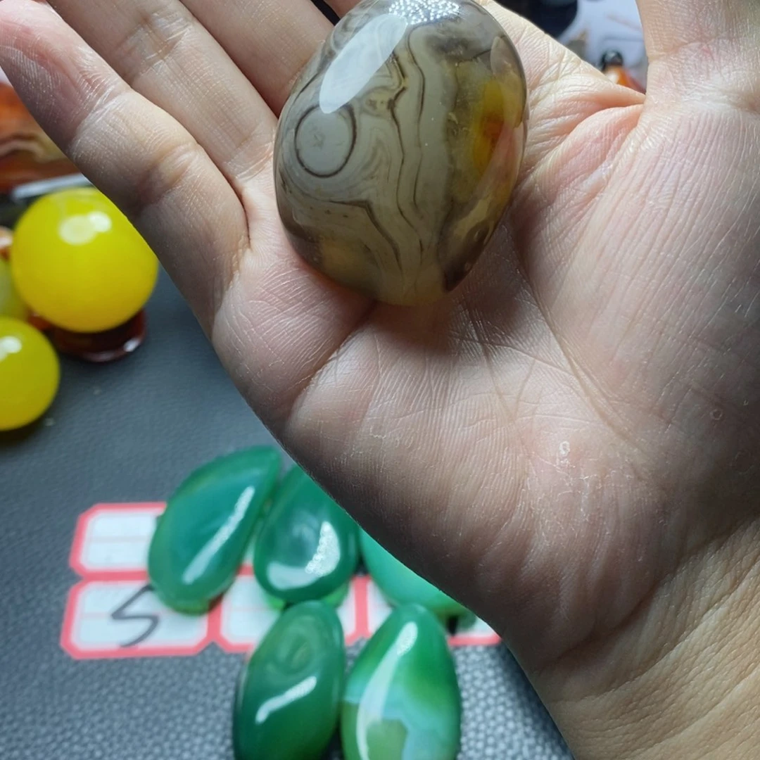 玛瑙/玉髓颈饰未镶嵌敏*