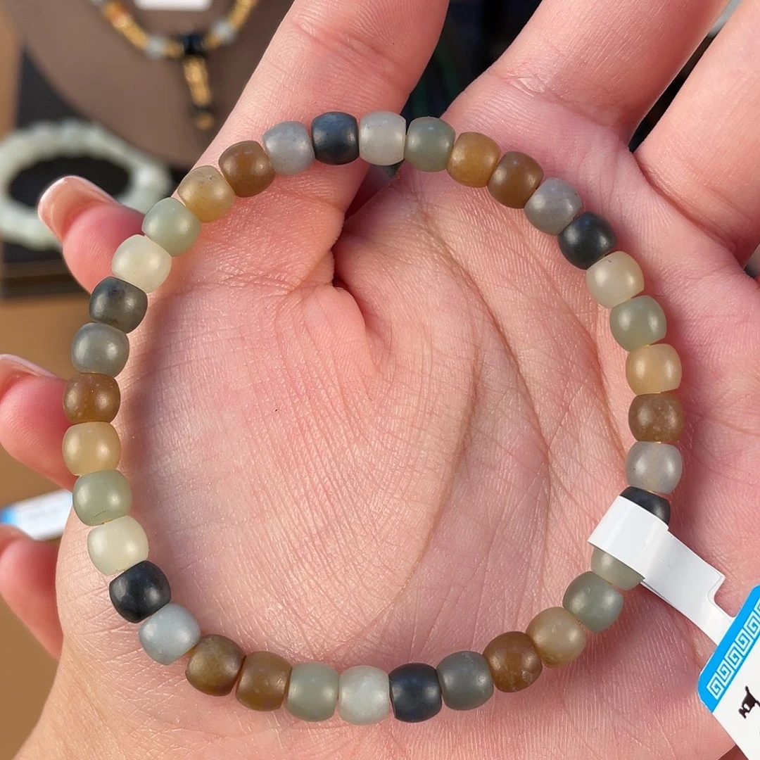 和田玉未镶嵌颈饰009