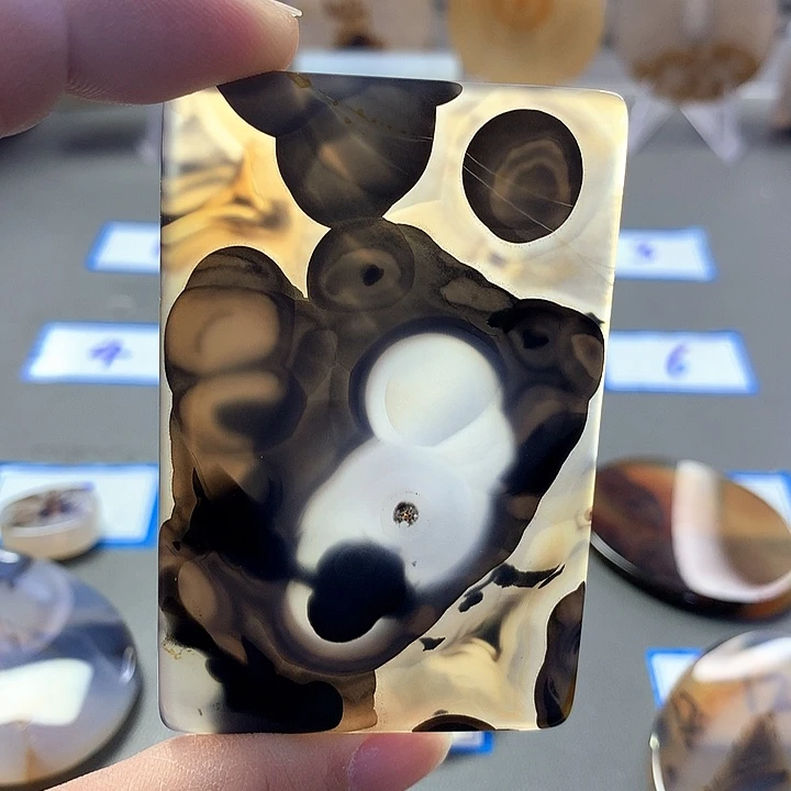 未镶嵌颈饰玛瑙/玉髓