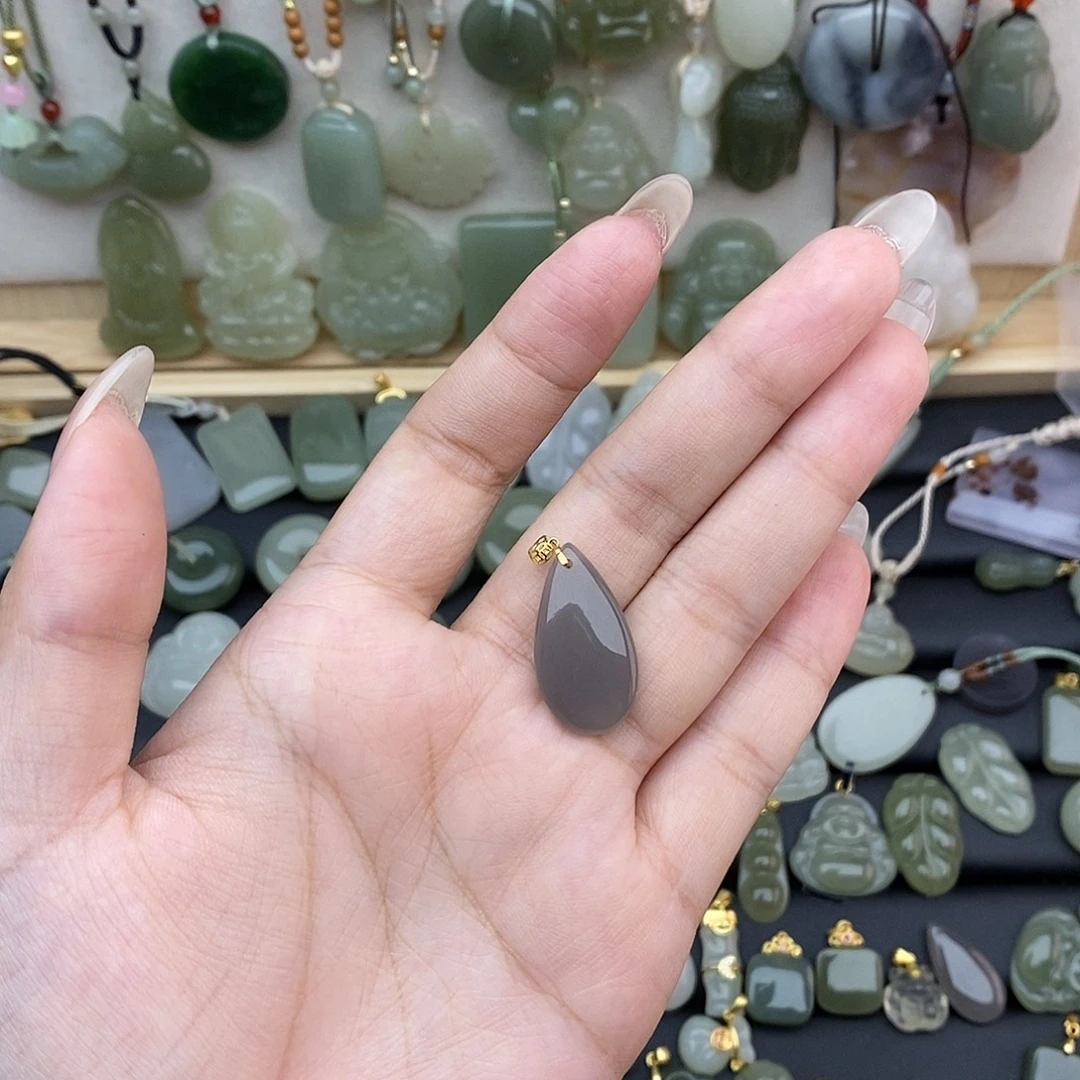 和田玉18K金镶嵌吊坠(不含链)