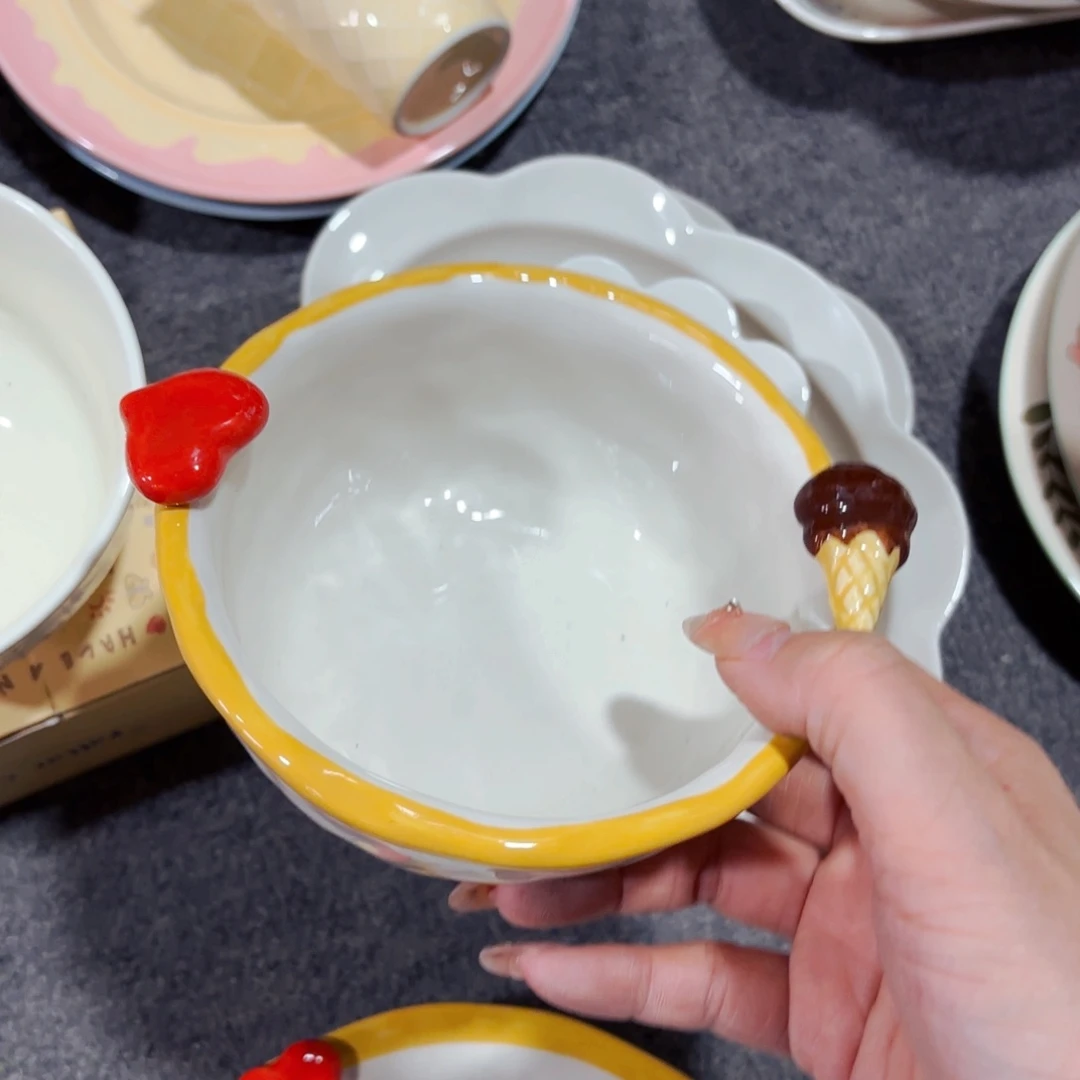 陶瓷爱心冰激凌五寸米饭碗